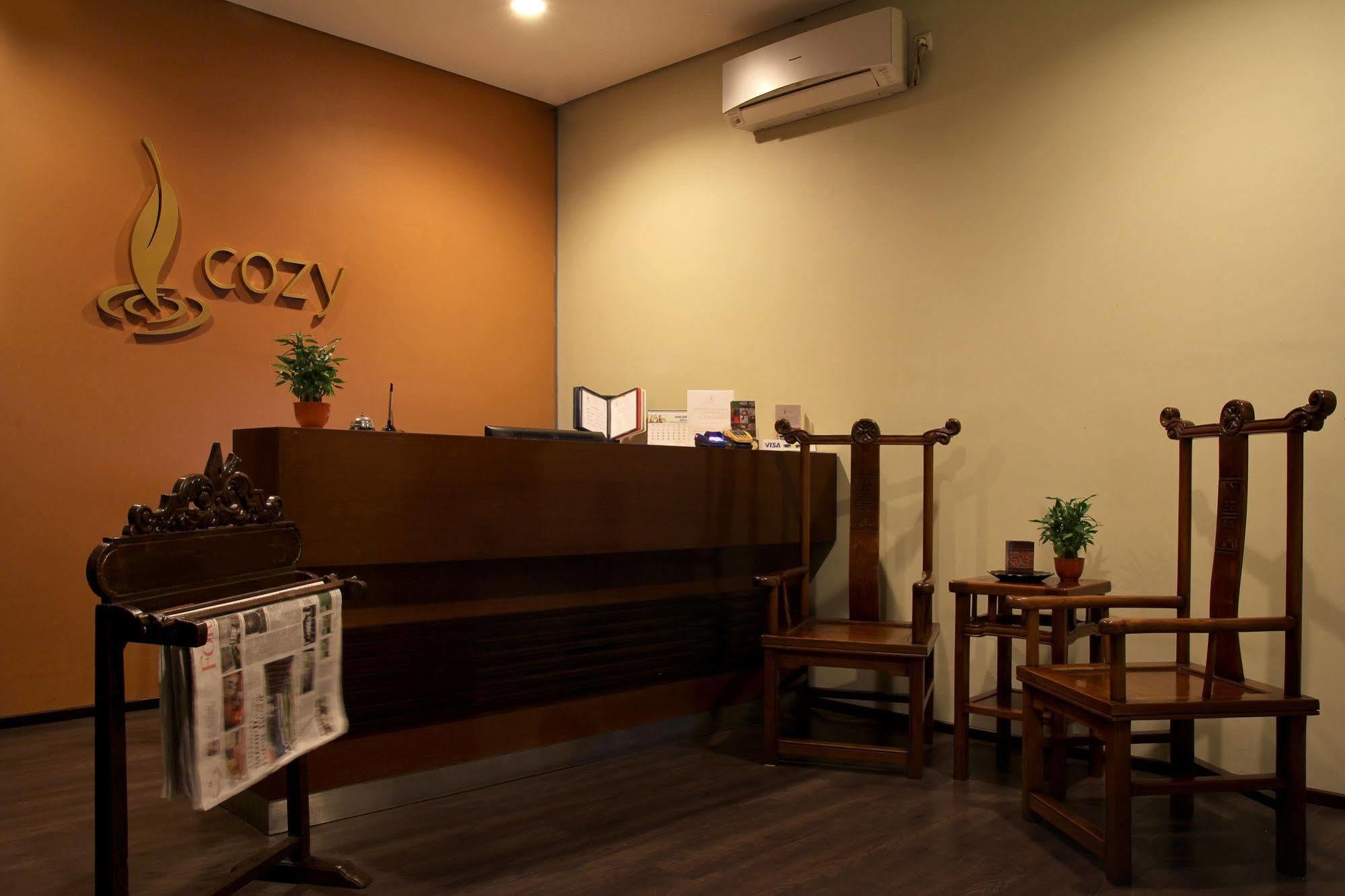 Cozy Boutique Guest House Malang Eksteriør bilde